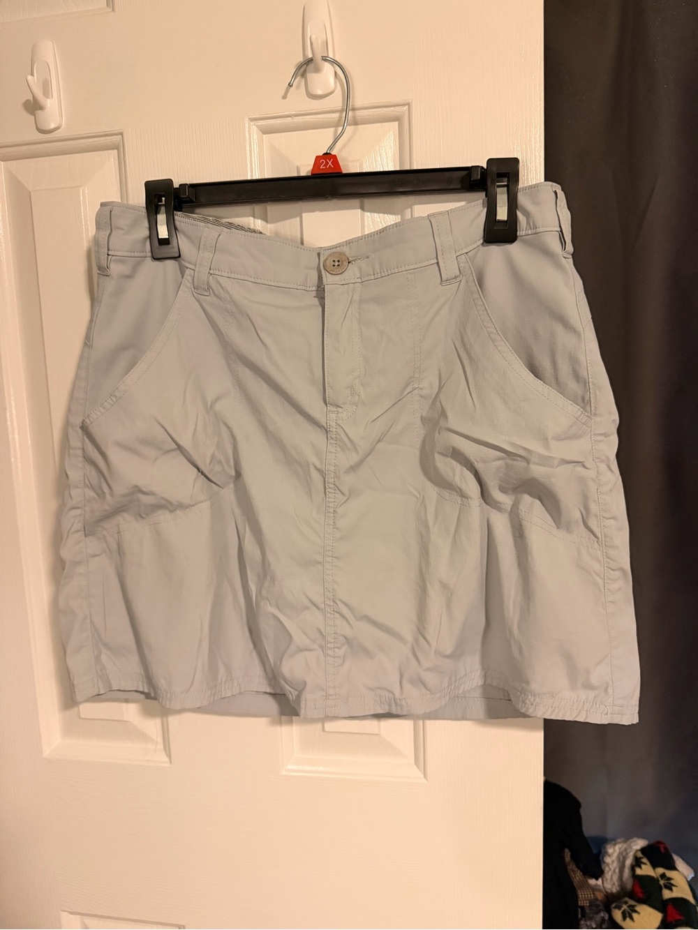 Bass Pro Shops Light Gray Women's Skort